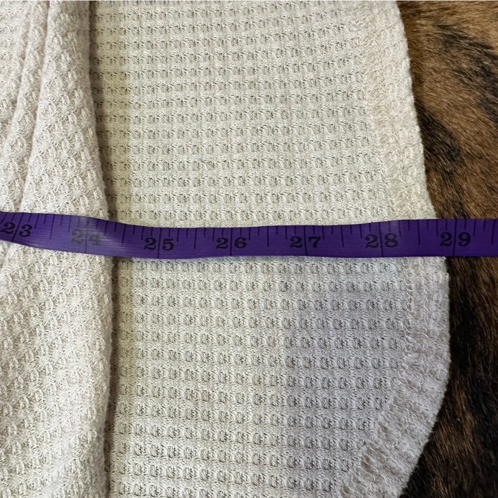 Iwollence size xl off white waffle knit button down long sleeve shirt with tie. - Picture 5 of 6